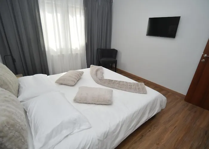 דירה Black And White 2 סלוניקי