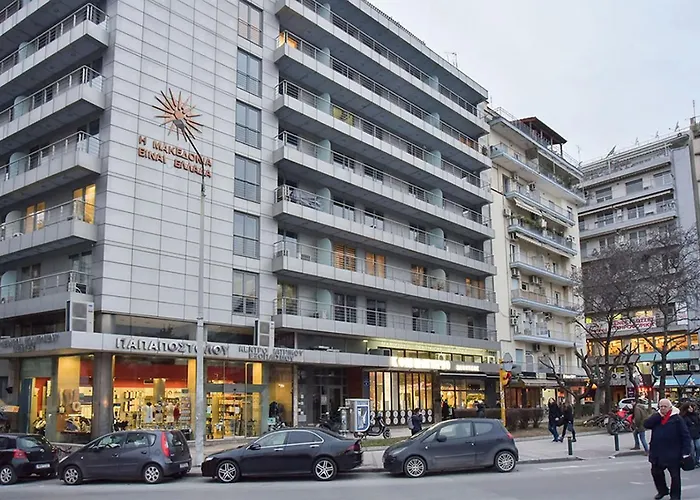 Black And White 2 דירה סלוניקי